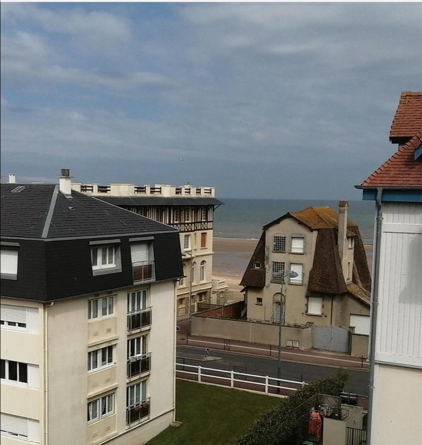 Appartement A 50 M De La Plage Avec Wifi Et Netflix Villers-sur-Mer Exterior foto